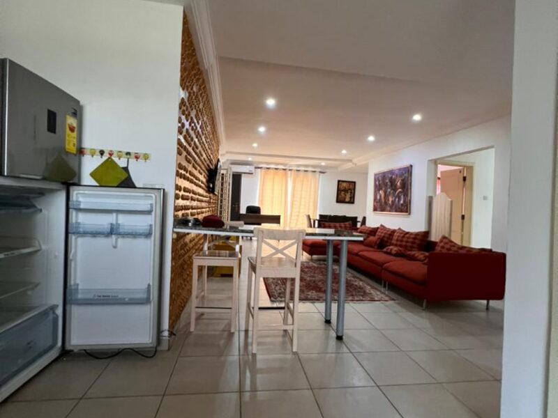 Fully furnished 3 bedrooms apartment