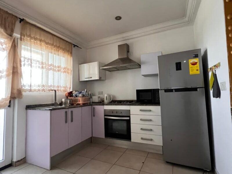 Fully furnished 3 bedrooms apartment